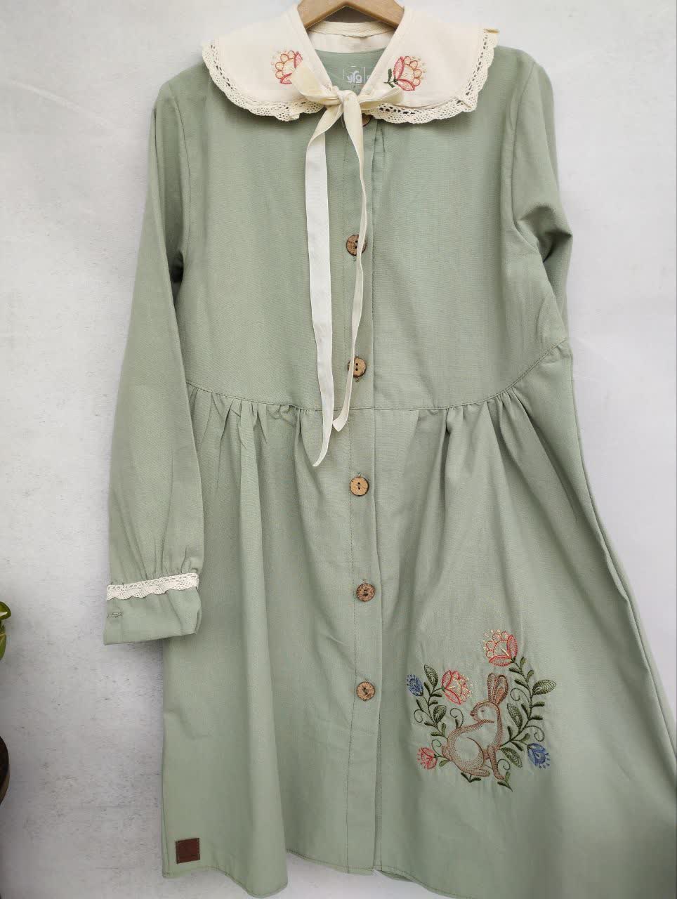 مانتو نوجوان نهال